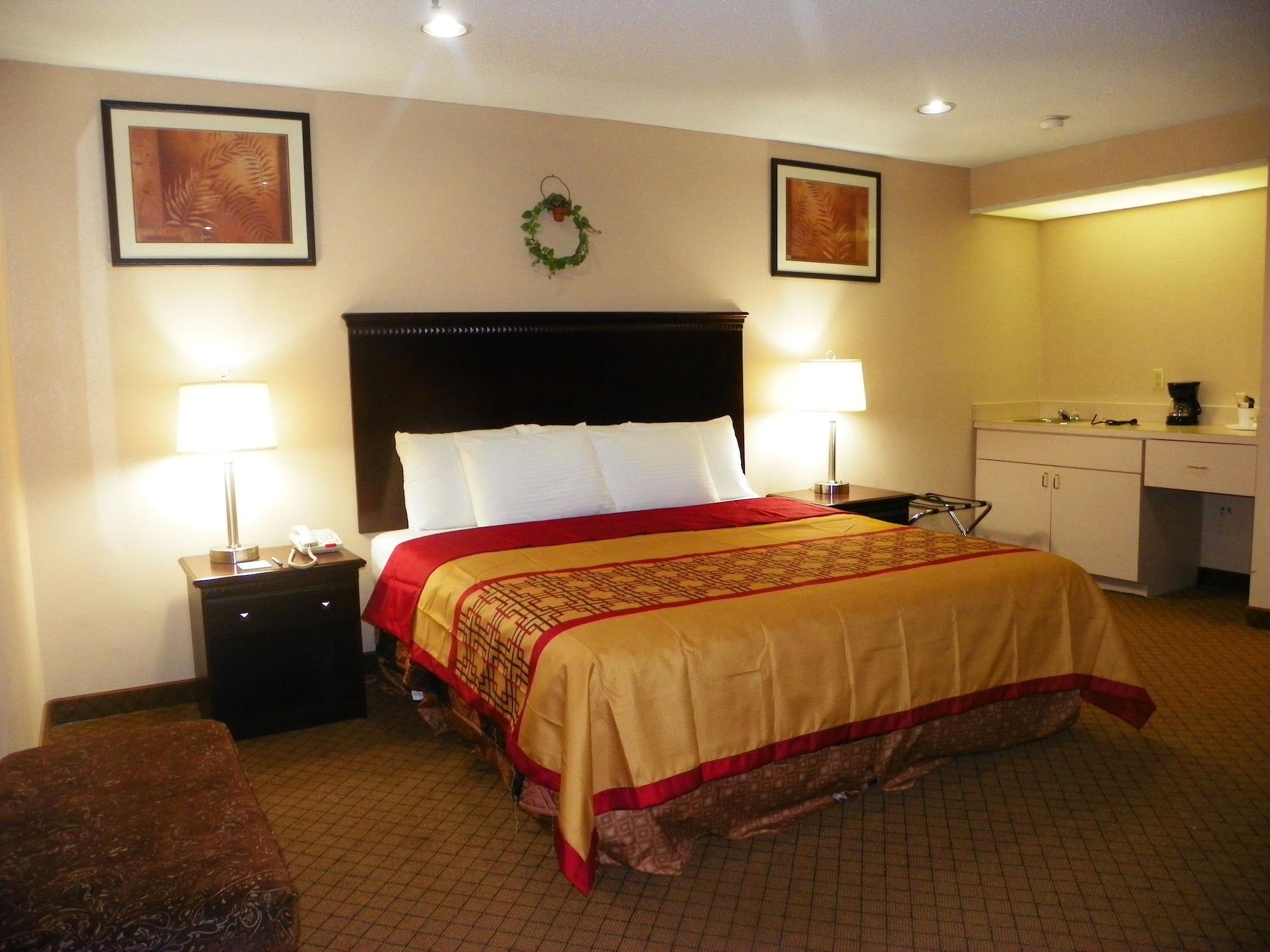 Royalton Inn&Suites Upper Sandusky Exterior foto